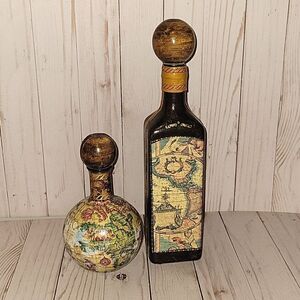 Vintage Fausto Corduri Old World Map 2 Wine Decanter Bottles Florence Italy